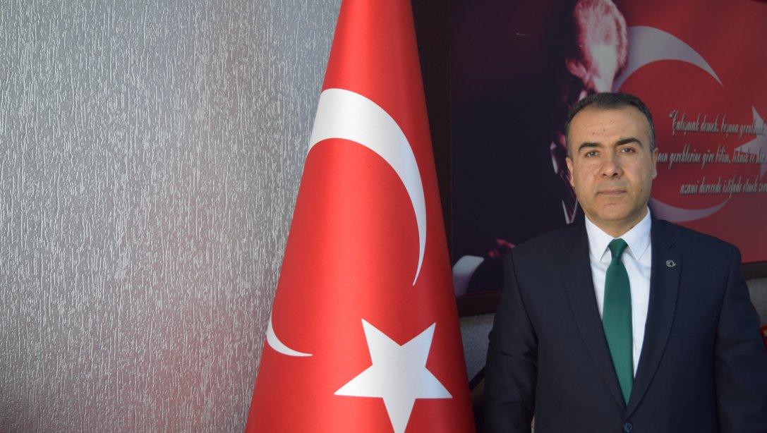 Müdürümüz Mehmet DEMİREL'in 19 Mayıs Atatürkü Anma, Gençlik ve Spor Bayramı Mesajı