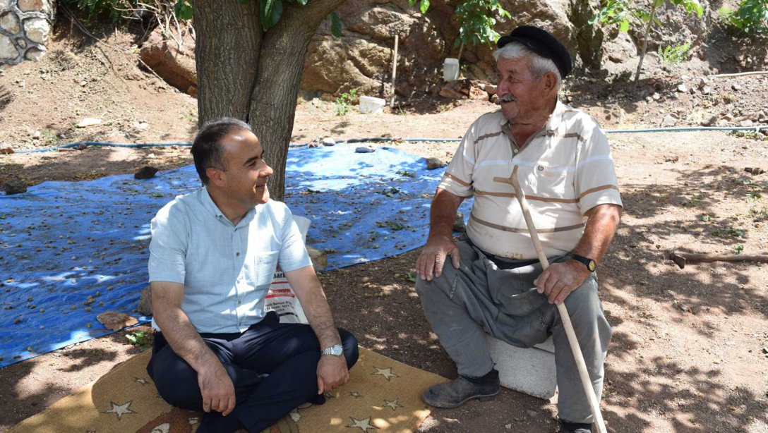 Müdürümüz Mehmet Demirel'den Şehit ve  Gazi Yakınlarına Bayram Ziyareti