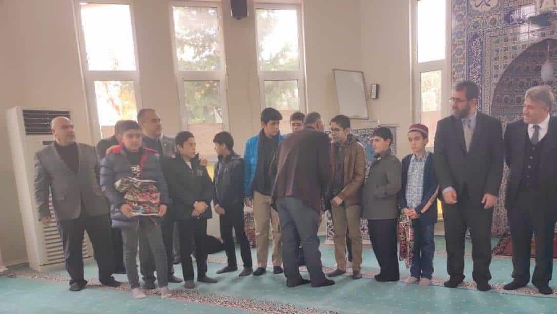 Ortaokullar Arası Genç Sadâ Kur'an-ı Kerim'i Güzel Okuma Yarışması Yapıldı